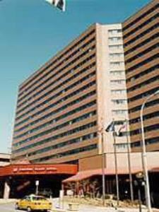 Looking for a place to host your next perfect event. The Crowne Plaza Hotel Albany-City Center has 24,000 square feet of flexible meeting (15 meeting rooms) space that include the hotel's 10,000-square-foot Ten Eyck Ballroom. The hotel's two dining options include Webster's Corner, a full-service restaurant serving breakfast, lunch and dinner and Kelsey's Irish Pub, a relaxing spot for hotel guests with tasty pub fare.