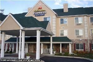 Holiday Inn Express Hotel & Suites Chicago-Deerfield/Lincolnshire, Deerfield