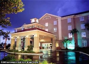 Holiday Inn Express Hotel & Suites North Charleston