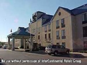 Holiday Inn Express Hotel & Suites - Cedar Rapids-I-380 @ 33rd Avenue