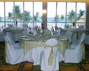 Newport Beachside Hotel & Resort, North Miami Beach
