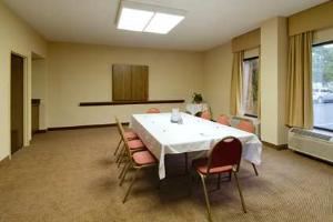 Meeting Room 115, Hampton Inn Charlotte University Place, Charlotte — Meeting Room
