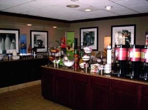 Winston Room, Hampton Inn Raleigh/ Cary, Cary