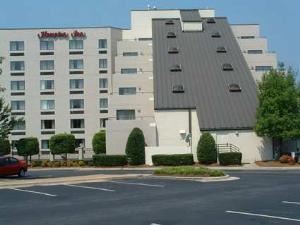 Welcome to the Hampton Inn Raleigh-Crabtree Valley