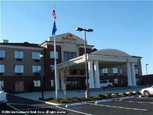 Holiday Inn Express Hotel & Suites Gadsden