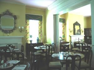 Private Dining, Rosemark Haven, Bardstown — The front part of the main dining room.  The dining room was the parlor in the original antebellum home.