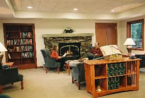 Library, Palisades Archdiocesan Retreat & Faith Formation Center, Federal Way