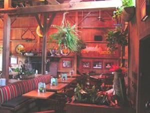 Lounge, Chuck’s Steak House & Margarita Grill, Storrs Mansfield