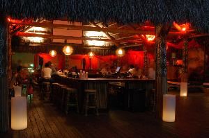 Outdoor Terrace, Yage Bay Club, Key Biscayne — Main Bar in the Outside Terrace