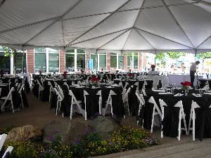 Large Outdoor Area, Hayden's Lakefront Grill, Tualatin