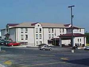 Holiday Inn Express Osage Beach (Premium Outlet)