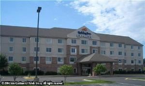 Holiday Inn Express Hotel & Suites Saint Croix Valley