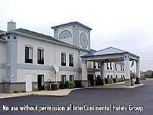 Holiday Inn Express Hotel & Suites-Three Rivers, Three Rivers