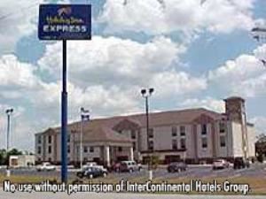 Holiday Inn Express Tiffin