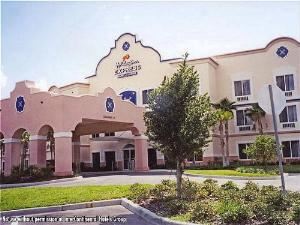 Holiday Inn Express Hotel & Suites - The Villages, Lady Lake