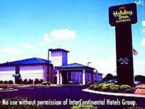 Holiday Inn Express West Plains