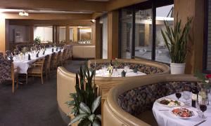 Café Olympus, Red Lion Hotel Salt Lake Downtown, Salt Lake City