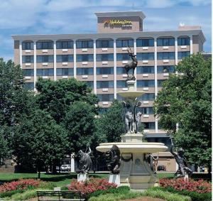 Holiday Inn Express Hartford - Downtown, Hartford — Exterior view