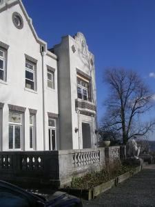 White House (Workshop, Holistic Education, and Healing Arts Space), The Oaks, New Rochelle