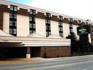 Holiday Inn Hotel & Suites Mansfield-Conference Center