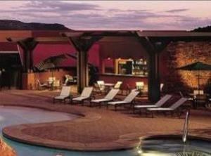 Tequa Patio (Covered), Hilton Sedona Resort & Spa, Sedona — Cascades Pool Patio