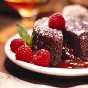 Boardroom C, Morton's The Steakhouse-Richmond, Richmond — Morton's Legendary Hot Chocolate Cake
