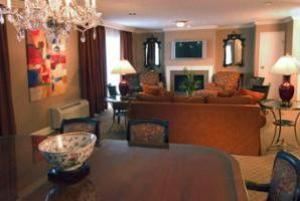 Zurich Ballroom, Sheraton Westport Chalet Hotel St Louis, Saint Louis