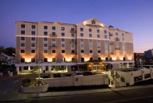 Four Points By Sheraton Knoxville Cumberland House Hotel, Knoxville — Front Exterior