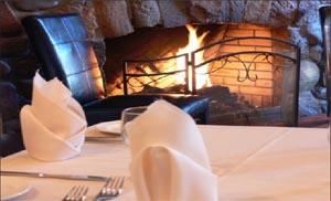 Fireside Lounge, The Lake Club, Staten Island