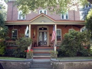 Bricktown Inn