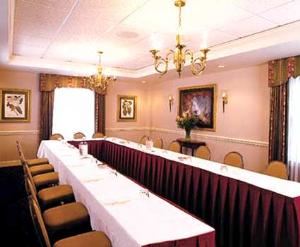 Edisto Room, Doubletree Guest Suites Charleston-Historic District, Charleston