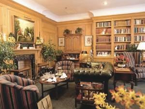 Fireside Library, The Chesterfield Hotel Palm Beach, Palm Beach — The Library