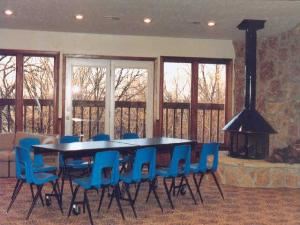 Leadership Meeting Room, YMCA Camp Kitaki, Louisville