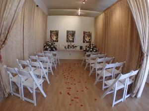 Amore Chapel, Amoré Chapel, Duarte — Intimate chapel for civil wedding ceremonies with seating for 30 guests.
