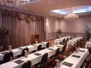 Promenade Room, Sheraton Burlington Hotel & Conference Center, South Burlington — Promenade Room
