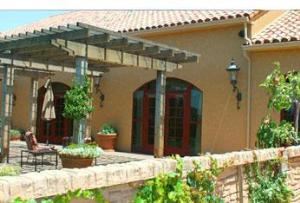 Magnolia Room Terrace, Vintners Inn, Santa Rosa — Magnolia Terrace