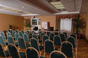 The Riverview Room, Holiday Inn Express Hotel & Suites - Tavares, Tavares — Riverview Room