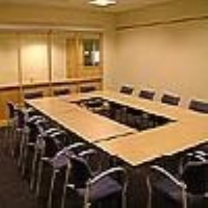 France Stone Foundation Room 306, Bowling Green State University Conference Programs, Bowling Green — With permanent conference seating for 16 guests, the France Stone Foundation Room, Room 306, is great for any small group meeting or workshop.   The room also features dry erase boards, cable television hook-ups, and a range of audio-visual capabilities. Although the room is located in the interior of the building, creative design allows natural light to flow into the room. 

Note that this room is very similar to rooms 307 and 309.