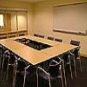 Meeting Room 307, Bowling Green State University Conference Programs, Bowling Green — With permanent conference seating for 16 guests, the Weiss Meeting Room, Room 307, is great for any small group meeting or workshop.   The room also features dry erase boards, cable television hook-ups, and a range of audio-visual capabilities. Although the room is located in the interior of the building, creative design allows natural light to flow into the room. 

 

Note that this room is very similar to rooms 306 and 309.