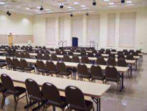 Multi-Purpose Room 228, Bowling Green State University Conference Programs, Bowling Green — Ideal for lectures, box sales, job fairs, display fairs, or banquets, the Multipurpose Room, Room 228, is true to its name.  Featuring cutting edge audio-visual equipment and large windows, this room can be set up for the special needs of your event.  With a capacity range of 100 to 360 guests, this room is ideal for any type of event.