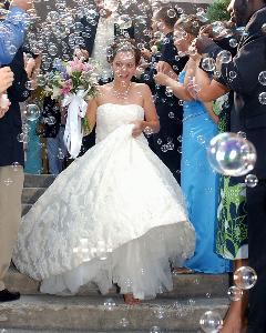 Mike Horyn Photography, Lexington — Bubbles.  One our favorite images.  Contact us and we'll help you recreate this wonderful moment.