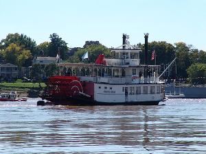 Magnolia Belle Riverboat, New Orleans — Underway on a sunny day.
