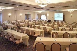 Nagasawa Ballroom, Hilton Sonoma Wine Country, Santa Rosa — Elegant Nagasawa Ballroom seats up to 160 classroom, or breaks into 4 breakouts of 32 each