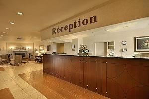 Park Inn & Suites Montreal Airport, Saint-Laurent — Professional Staff