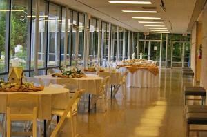 Corridor Gallery and Foyer, R. S. Barnwell Memorial Garden and Art Center, Shreveport