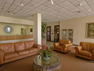 Pink Moon Cafe And Lounge, Howard Johnson Plaza Resort Deerfield Beach FL, Deerfield Beach
