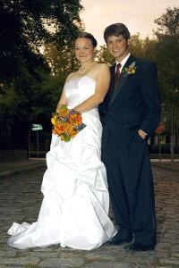 Sweet Tea Photography is focused on creating fun vibrant imagery. We are based in Savannah, GA but travel all over for delightful weddings! 
www.LisaOQuinnPhotography.com