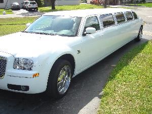 Aloha Limousines & Yacht Charters, Fort Lauderdale — Chrysler 300, Fully equipped w/ fiber optic lighting, plasma televisions, cd player, dvd player,