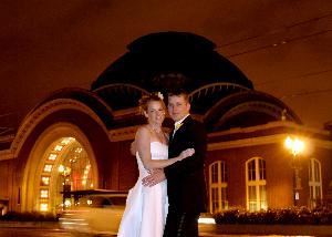 We believe that weddings should more than just planned.They should be a work of art that captures your uniqueness and spirit while freely showing joy and effortless hospitality. Our passion is to bring out the best in you and let you shine at your own celebration. Whimsical...Romantic...Elegant...Chic...You define your style...We'll bring it to life!