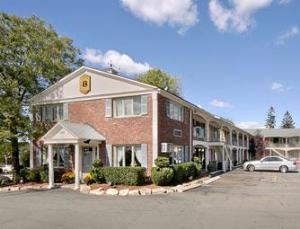 Super 8 Motel - Sturbridge